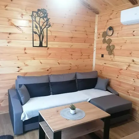 Modern Barn- 4 Tylko 800m Od Suntago Ranczo Gold Mania Апартаменты Krzyzowka (Zyrardow)